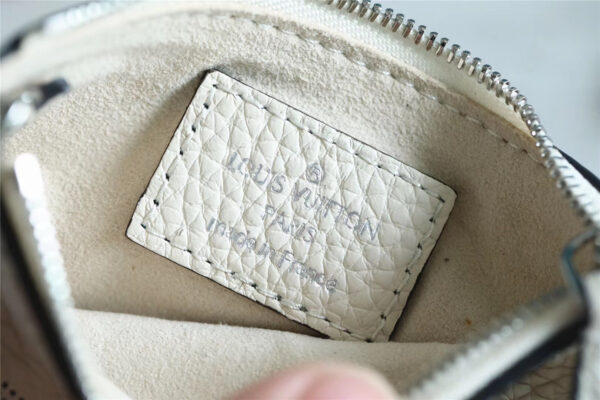 Louis Vuitton Key Pouch Mahina White For Women, Women's Wallets 5.1in/13cm LV