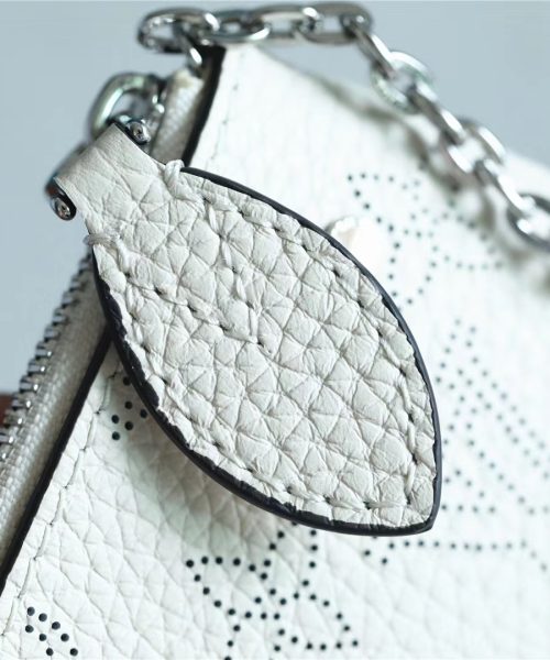 1:1 Replica Louis Vuitton Key Pouch Mahina White For Women, Women's Wallets 5.1in/13cm LV