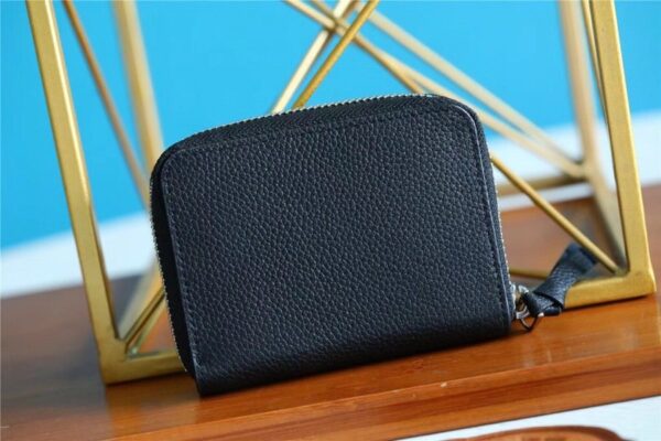 Louis Vuitton Lockme Zippy Coin Purse For Women, Women's Wallets 4.3in/11cm LV M80099