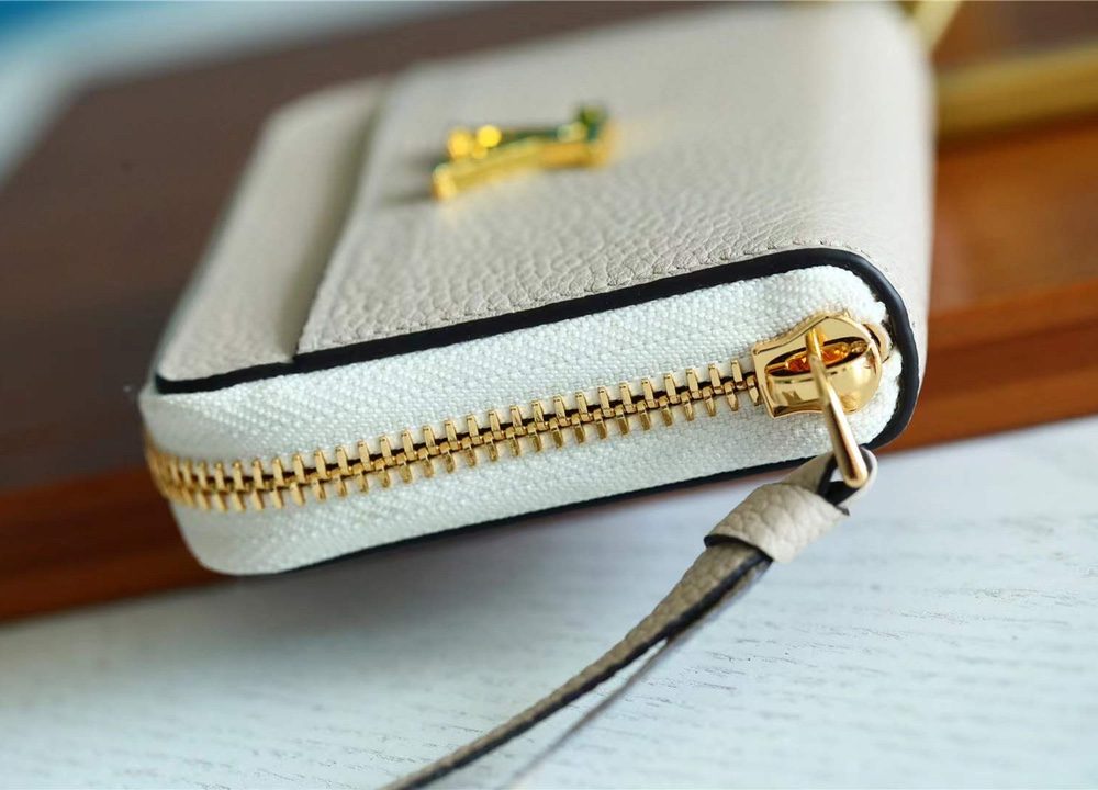 1:1 Replica Louis Vuitton Lockme Zippy Coin Purse For Women, Women's Wallets 4.3in/11cm LV