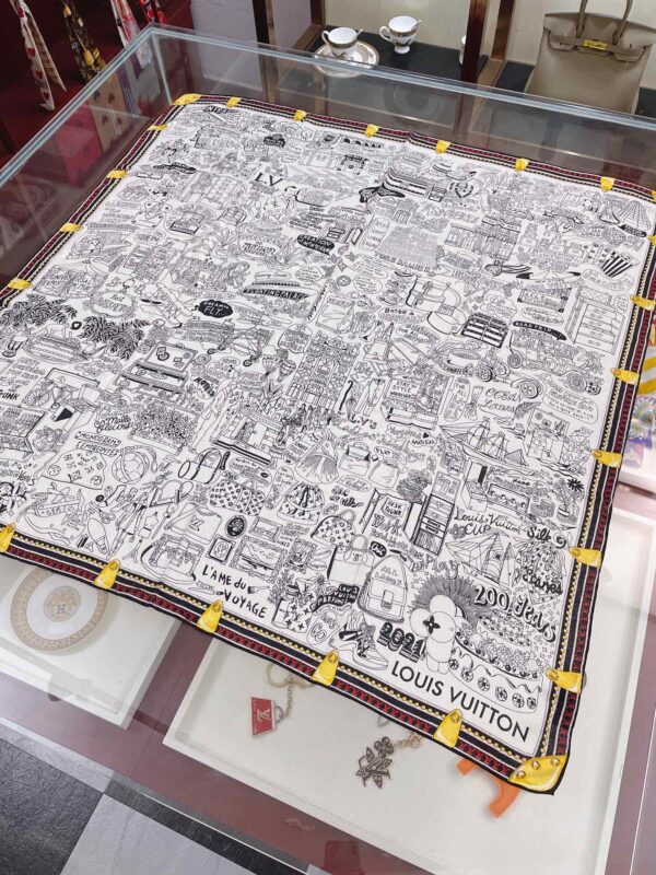 Louis Vuitton Louis in a Comic Shawl White 117cm/46in