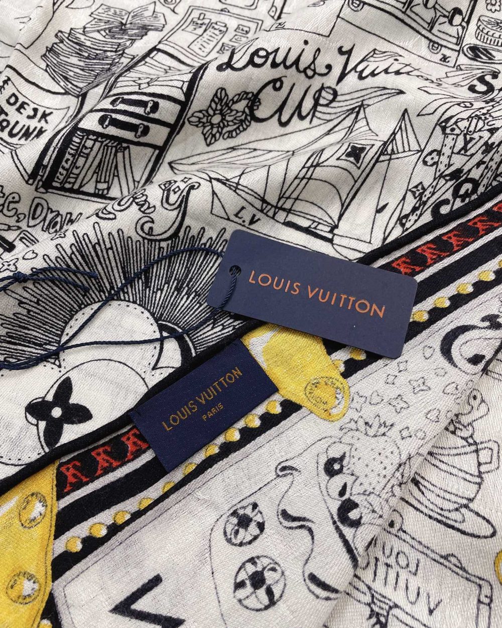 Louis Vuitton Louis in a Comic Shawl White 117cm/46in
