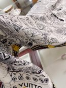 Louis Vuitton Louis in a Comic Shawl White 117cm/46in