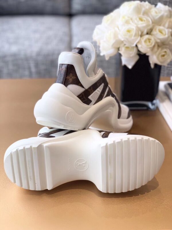 Louis Vuitton LV Archlight Sneaker Patent Monogram Material And Technical Fabrics White For Women LV 1A43L1