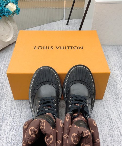 Louis Vuitton LV Beaubourg Ankle Boot Black For Women LV 1A94N6