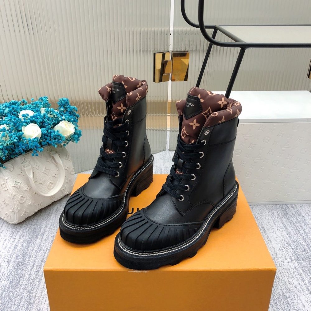 Louis Vuitton LV Beaubourg Ankle Boot Black For Women LV 1A94N6 - Image 9