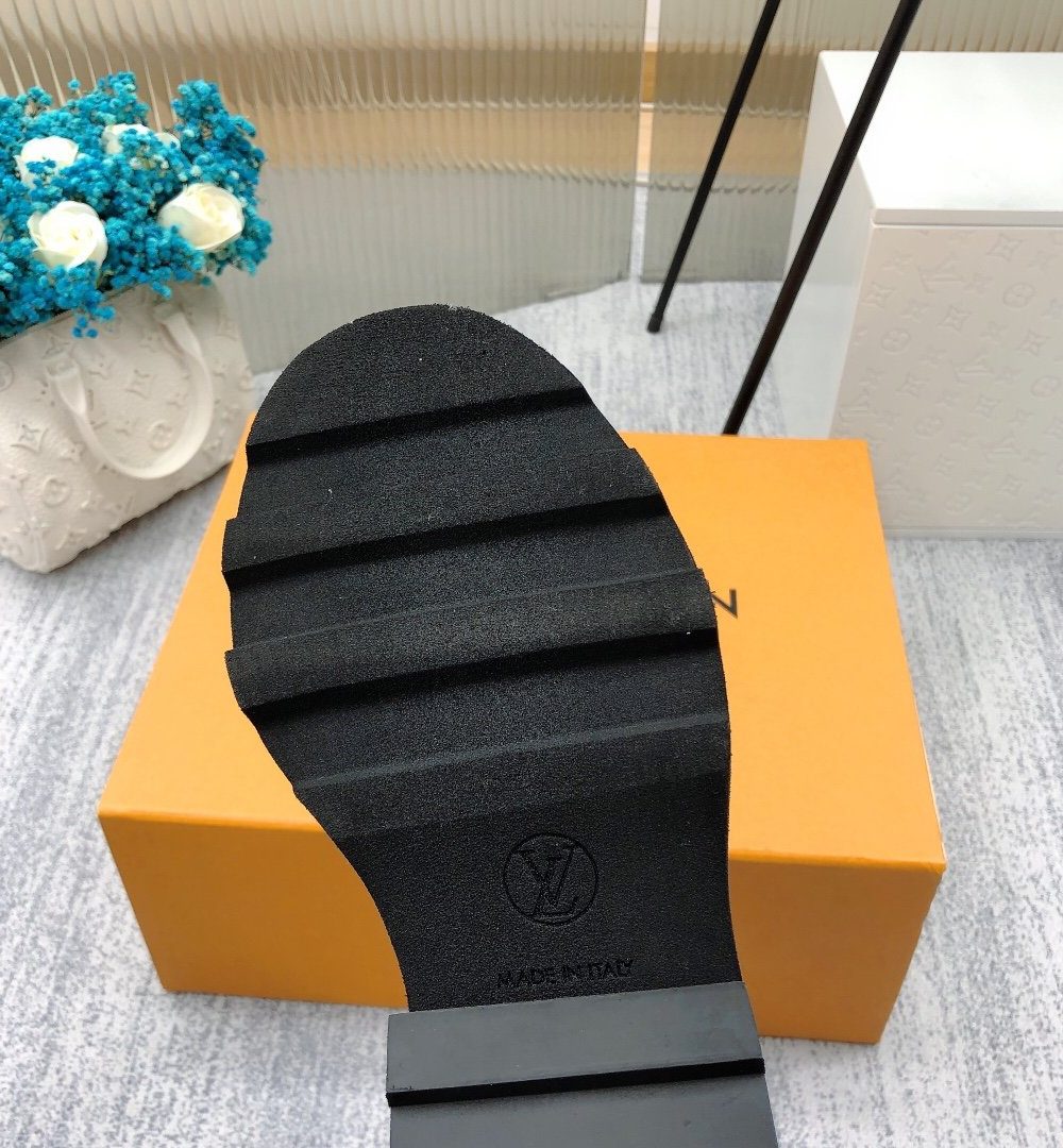 Louis Vuitton LV Beaubourg Ankle Boot Black For Women LV 1A94N6