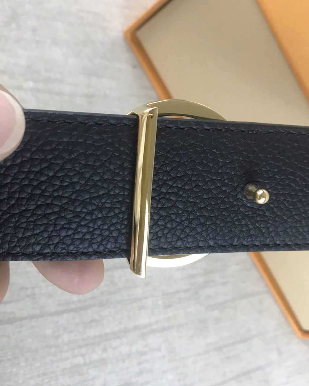 1:1 Replica Louis Vuitton LV Circle Reversible Belt Monogram Canvas, LV Women Belt M0564U