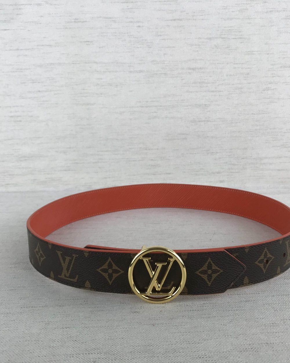 1:1 Replica Louis Vuitton LV Circle Reversible Monogram Canvas, LV Women Belt M9936V