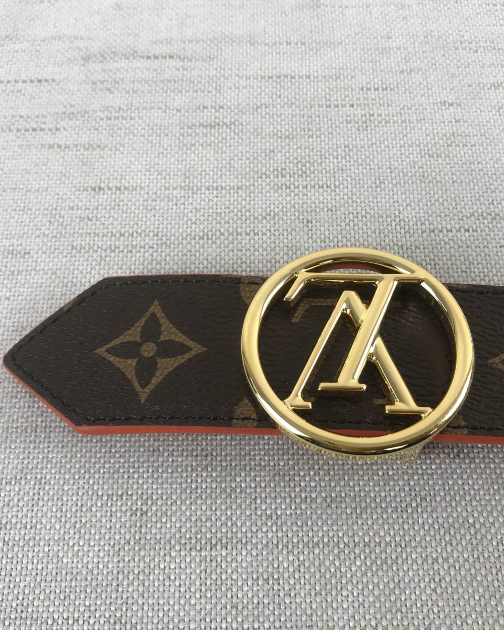 1:1 Replica Louis Vuitton LV Circle Reversible Monogram Canvas, LV Women Belt M9936V