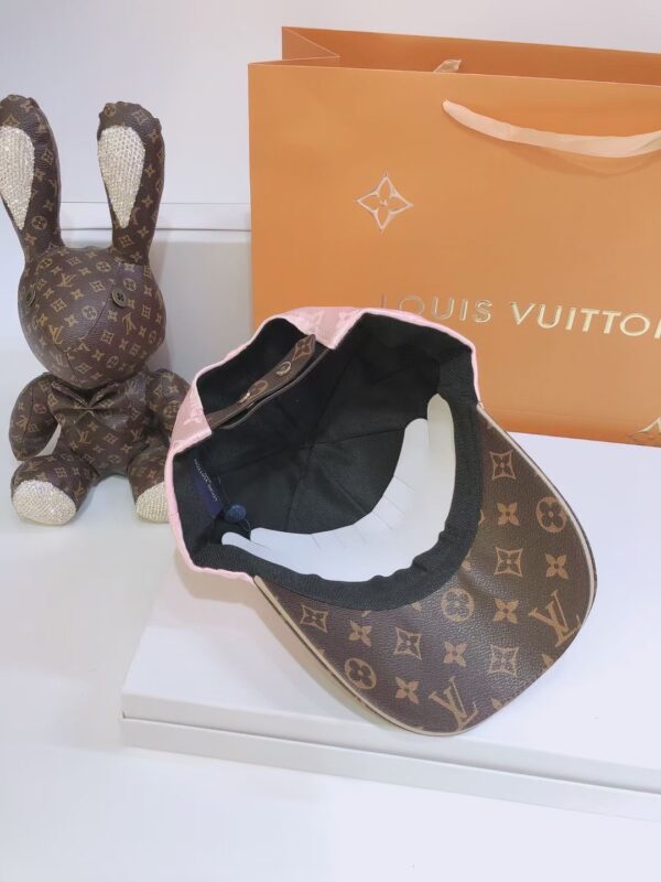 Louis Vuitton LV Get Ready Cap Monogram Pink LV Cap M00422