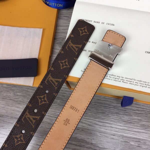 1:1 Replica Louis Vuitton LV Iconic Reversible Belt Monogram Canvas, LV Women Belt M0527V