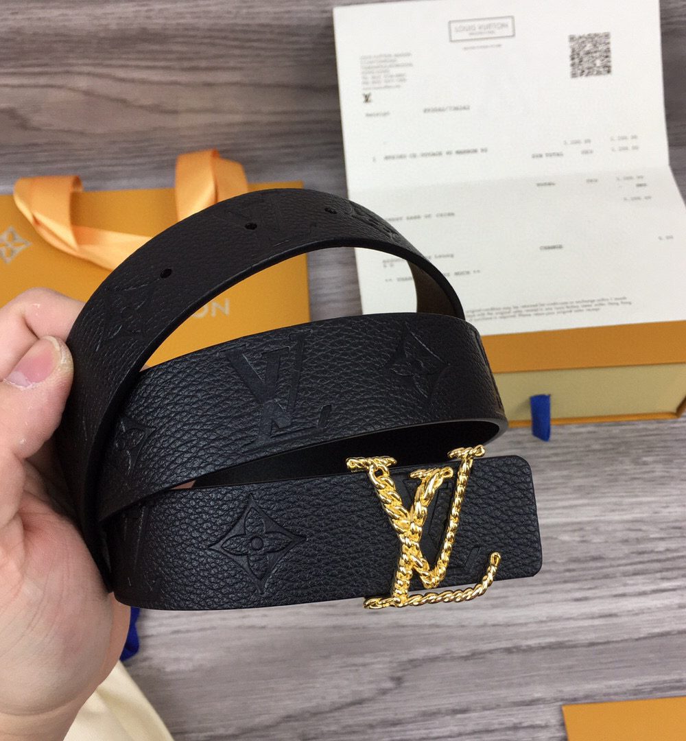 1:1 Replica Louis Vuitton LV Iconic Reversible Belt Taurillon Monogram Gold Toned Hardware LV Women Belt