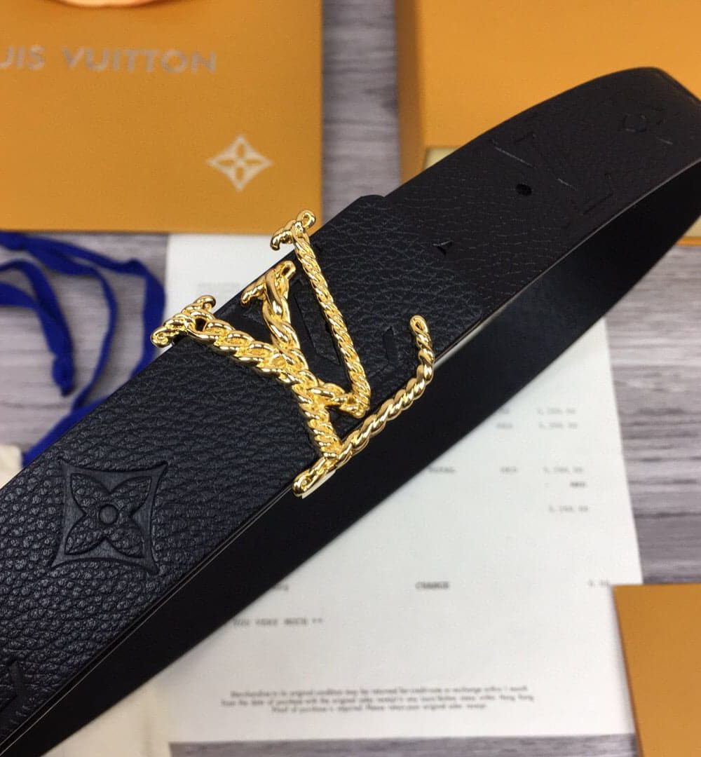 1:1 Replica Louis Vuitton LV Iconic Reversible Belt Taurillon Monogram Gold Toned Hardware LV Women Belt