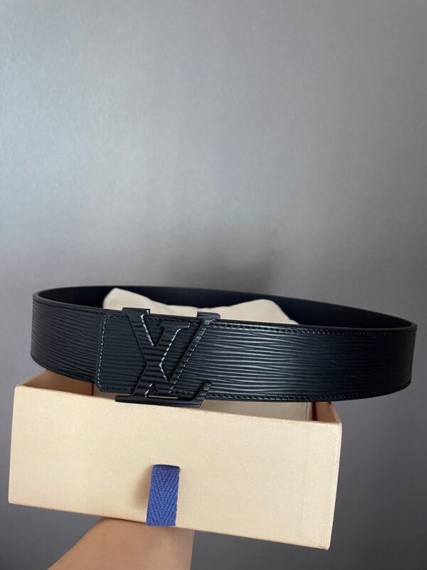 1:1 Replica Louis Vuitton LV Initiales Epi Black, LV Women Belt M9229S