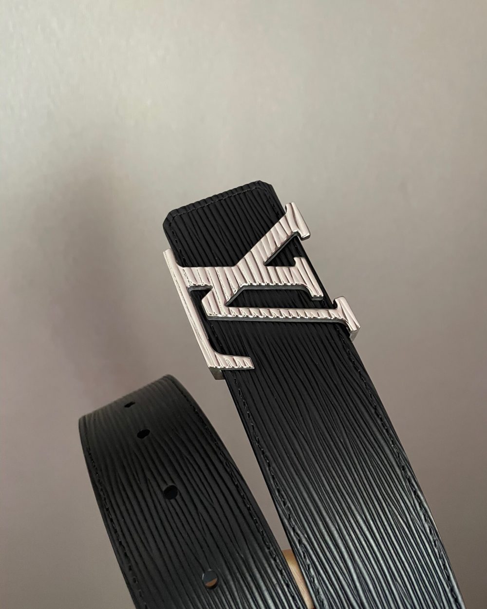 1:1 Replica Louis Vuitton LV Initiales Epi, LV Women Belt