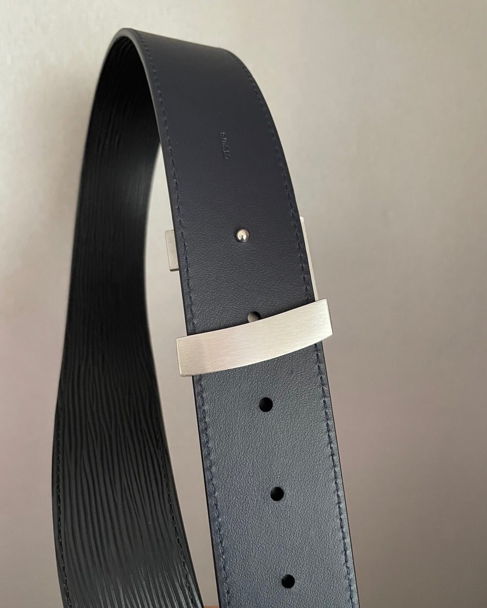 1:1 Replica Louis Vuitton LV Initiales Epi, LV Women Belt