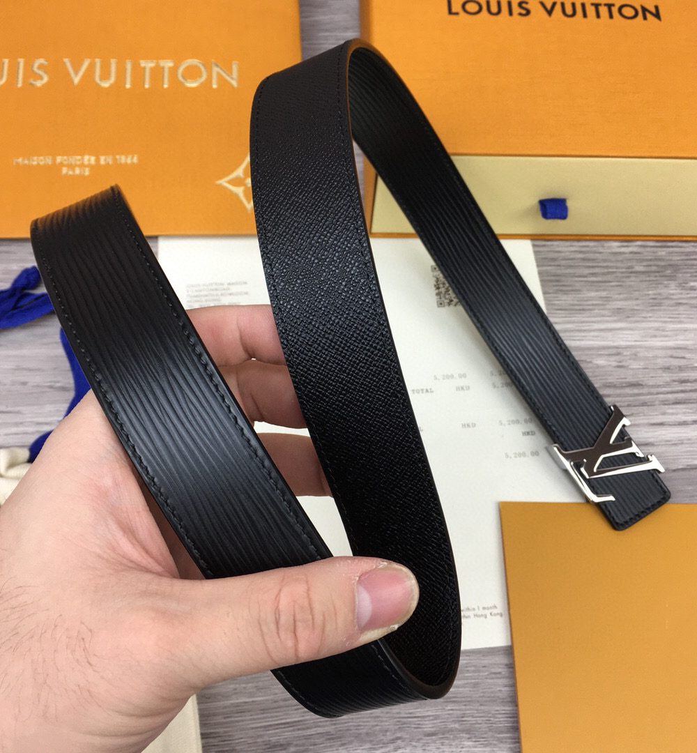 1:1 Replica Louis Vuitton LV Initiales Reversible Belt Epi, LV Women Belt M0324S