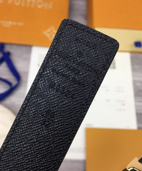 1:1 Replica Louis Vuitton LV Initiales Reversible Belt Epi, LV Women Belt