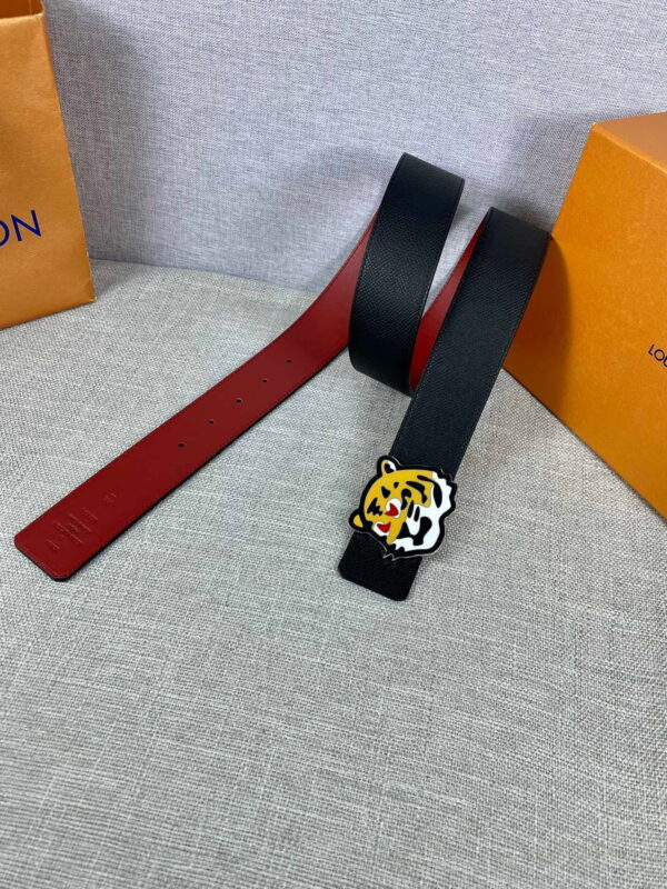 1:1 Replica Louis Vuitton LV Made Reversible Belt Taurillon Black, LV Women Belt