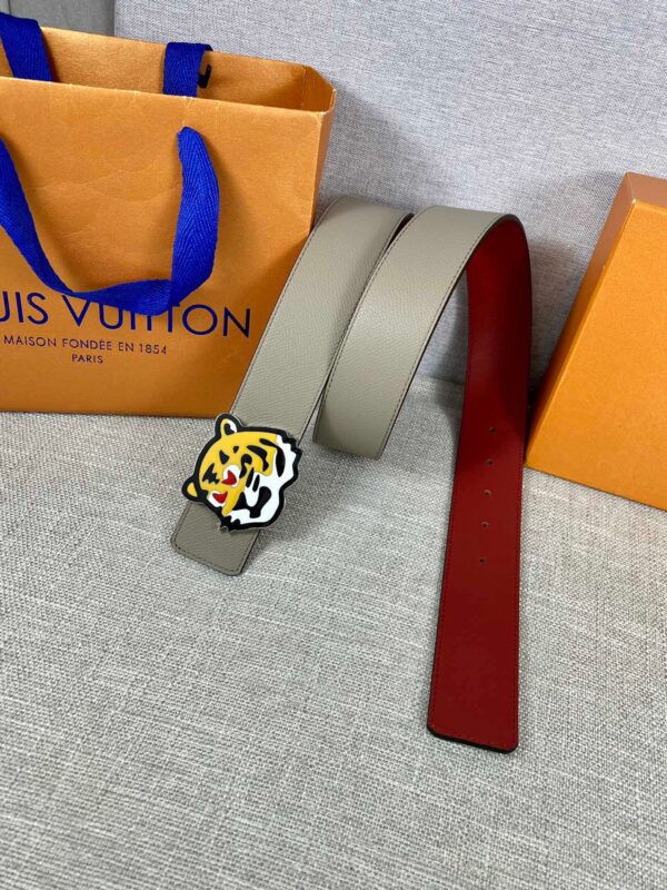 1:1 Replica Louis Vuitton LV Made Reversible Belt Taurillon Grey, LV Women Belt