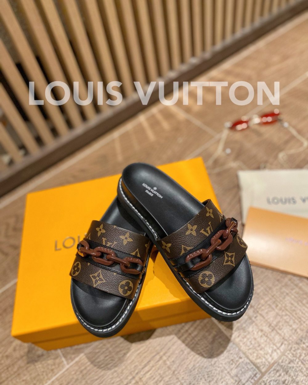Louis Vuitton LV Sunset Flat Comfort Mule Black/Brown For Women LV