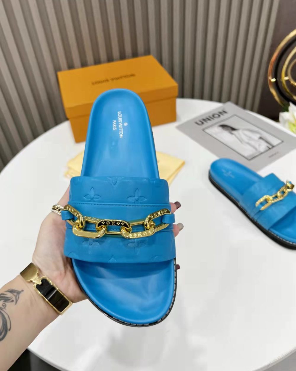 Louis Vuitton LV Sunset Flat Comfort Mule Blue For Women LV