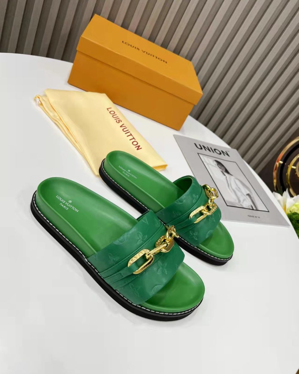 Louis Vuitton LV Sunset Flat Comfort Mule Green For Women LV 1A9RAK