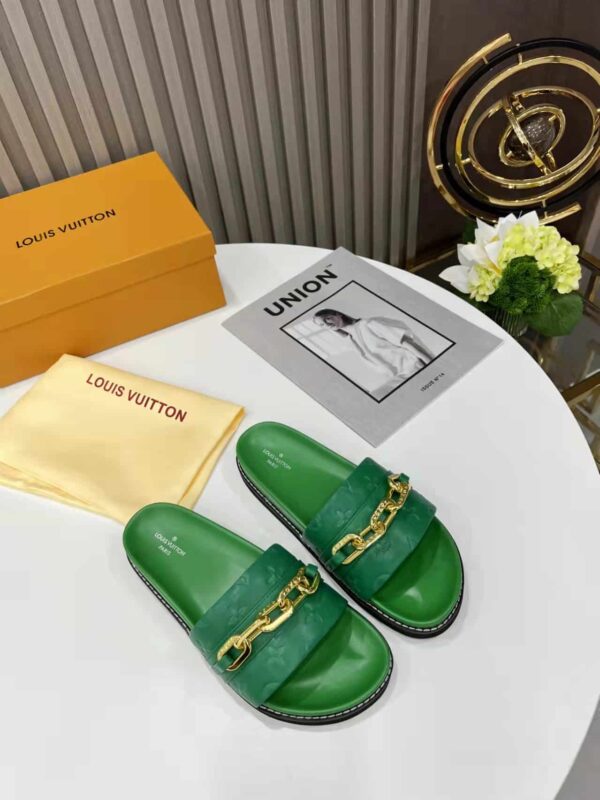 Louis Vuitton LV Sunset Flat Comfort Mule Green For Women LV 1A9RAK