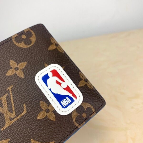 Louis Vuitton LV x NBA Multiple Wallet Monogram Canvas For Men, Men's Wallet 4.5in/11.5cm LV M80105