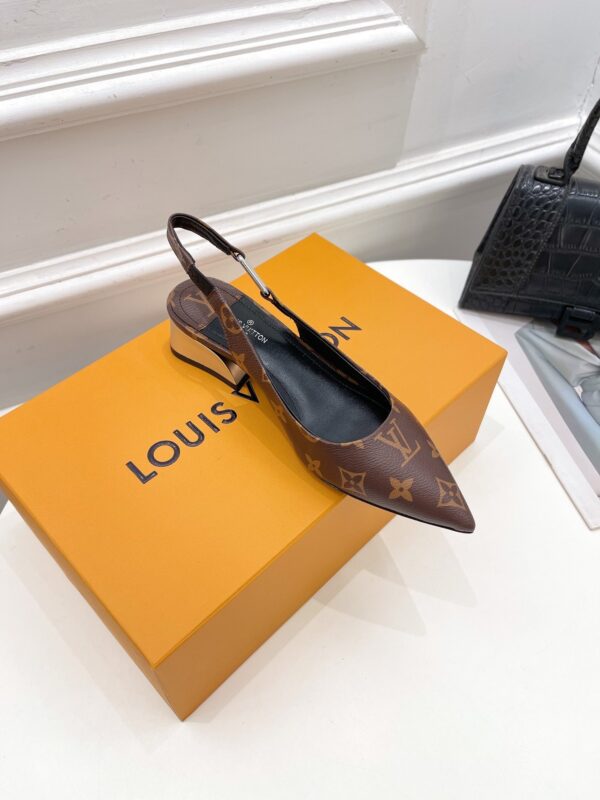 Louis Vuitton Magnetic Slingback Pump Brown For Women LV