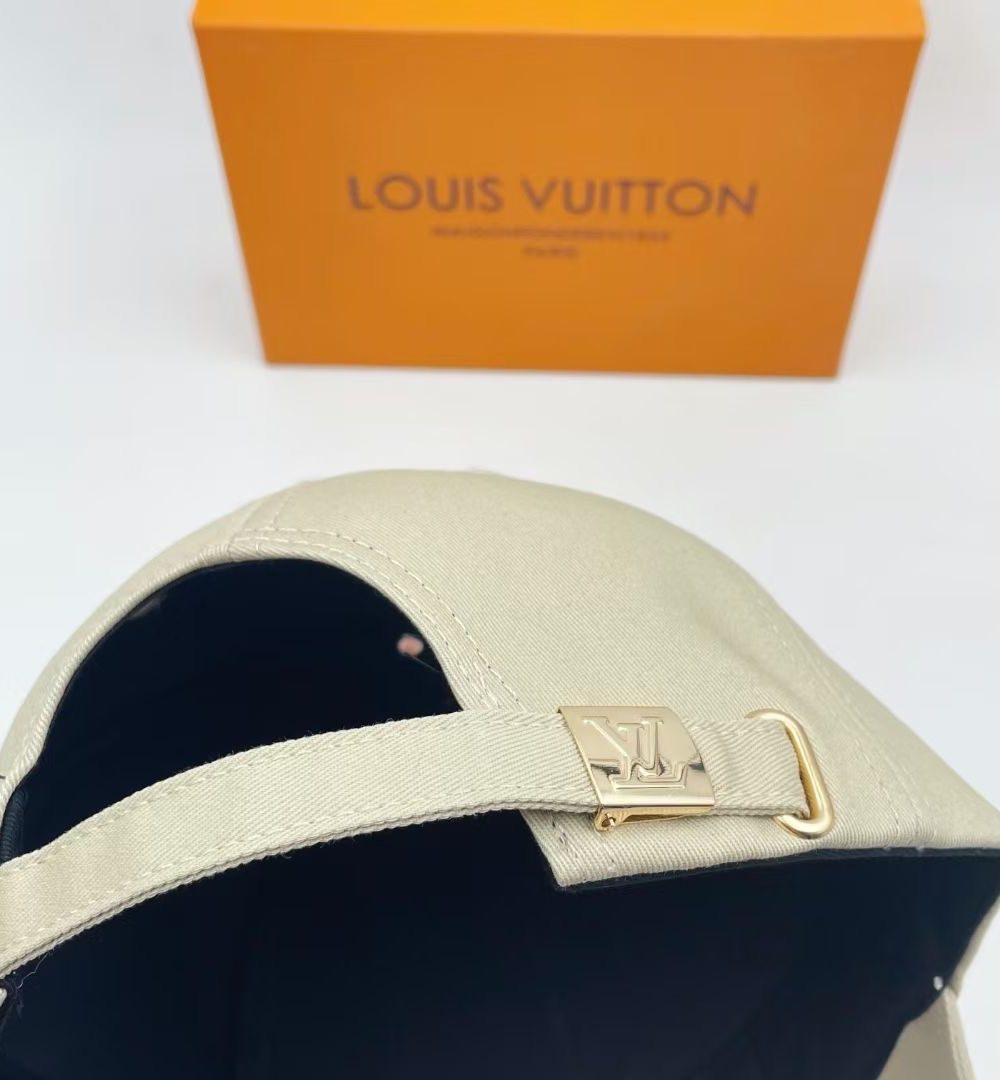 Louis Vuitton Match Cap Cream LV Cap