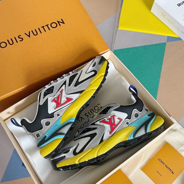 Louis Vuitton Men's LV Runner Tatic Sneaker Sliver For Men LV