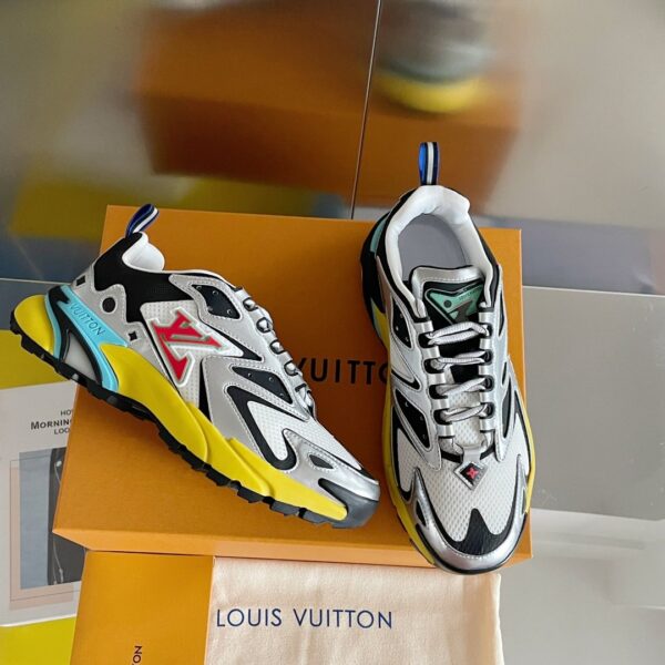 Louis Vuitton Men's LV Runner Tatic Sneaker Sliver For Men LV