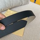 1:1 Replica Louis Vuitton Metropole LV Belt Black LV Women Belt