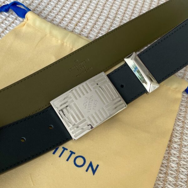 1:1 Replica Louis Vuitton Metropole LV Belt Black LV Women Belt