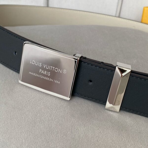 1:1 Replica Louis Vuitton Metropole LV Belt Black LV Women Belt