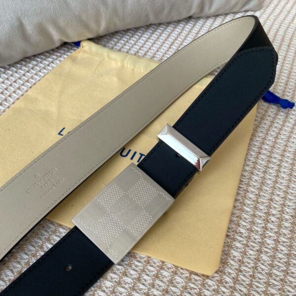 1:1 Replica Louis Vuitton Metropole LV Belt Black LV Women Belt