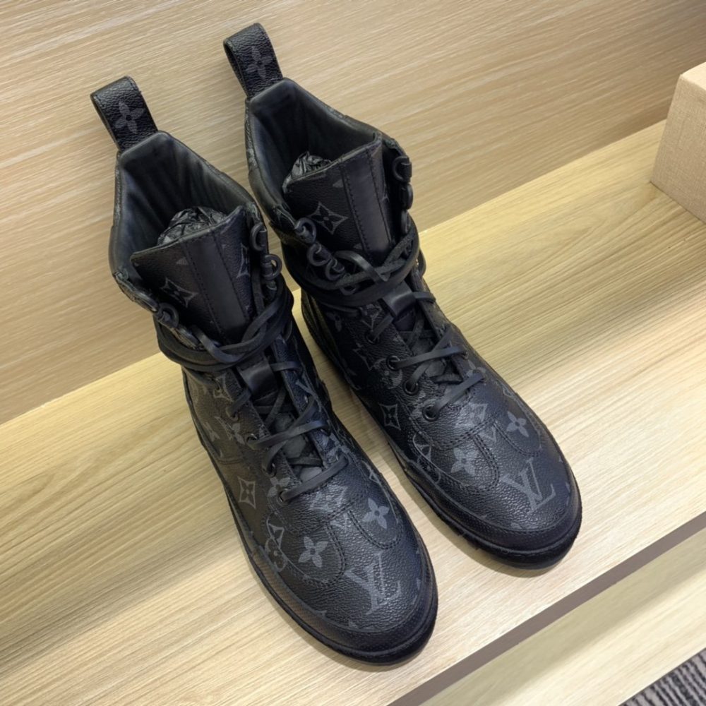 Louis Vuitton Metropolis Flat Ranger Monogram Denim Black For Women LV - Image 5