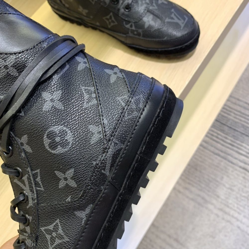 Louis Vuitton Metropolis Flat Ranger Monogram Denim Black For Women LV - Image 2