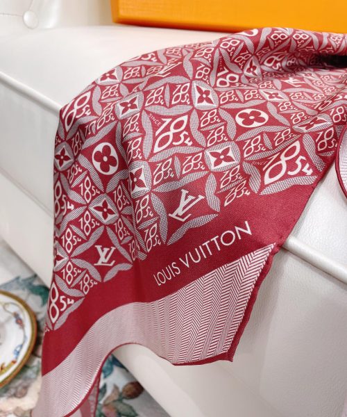 Louis Vuitton Monogram Pattern Red Scarf 175cm/69in 
