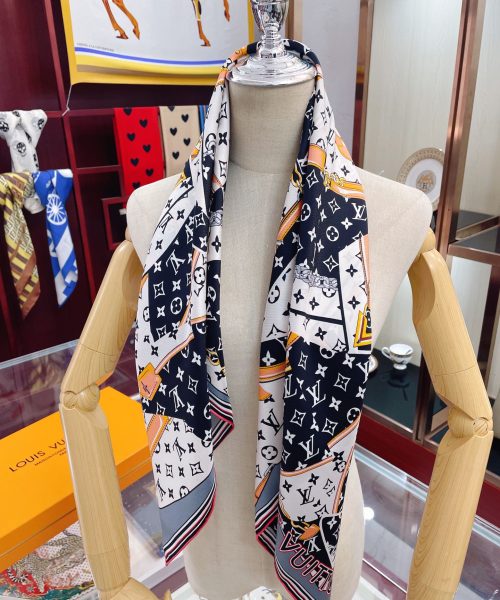 Louis Vuitton More and More Double Face Shawl Black Scarf 90cm/35in 
