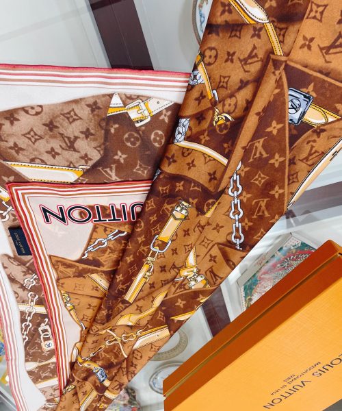 Louis Vuitton More and More Double Face Shawl Brown Scarf 90cm/35in M76933 
