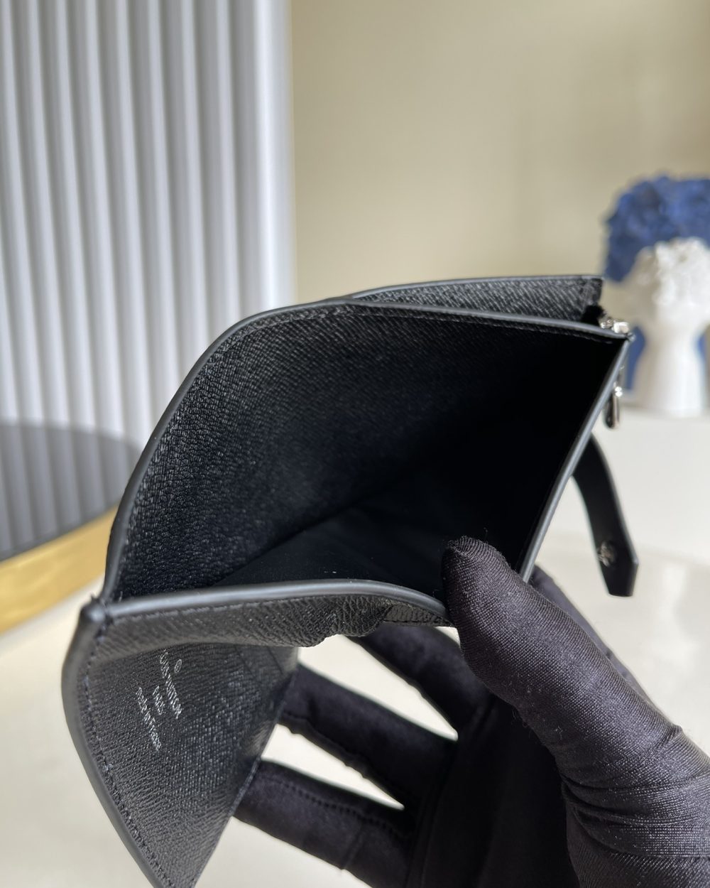 1:1 Replica Louis Vuitton Multiple Card Holder Monogram Canvas Black For Men, Men's Wallet 11cm LV N60451