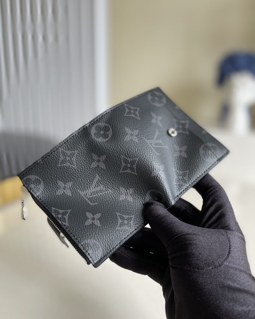 1:1 Replica Louis Vuitton Multiple Card Holder Monogram Canvas Black For Men, Men's Wallet 11cm LV N60451