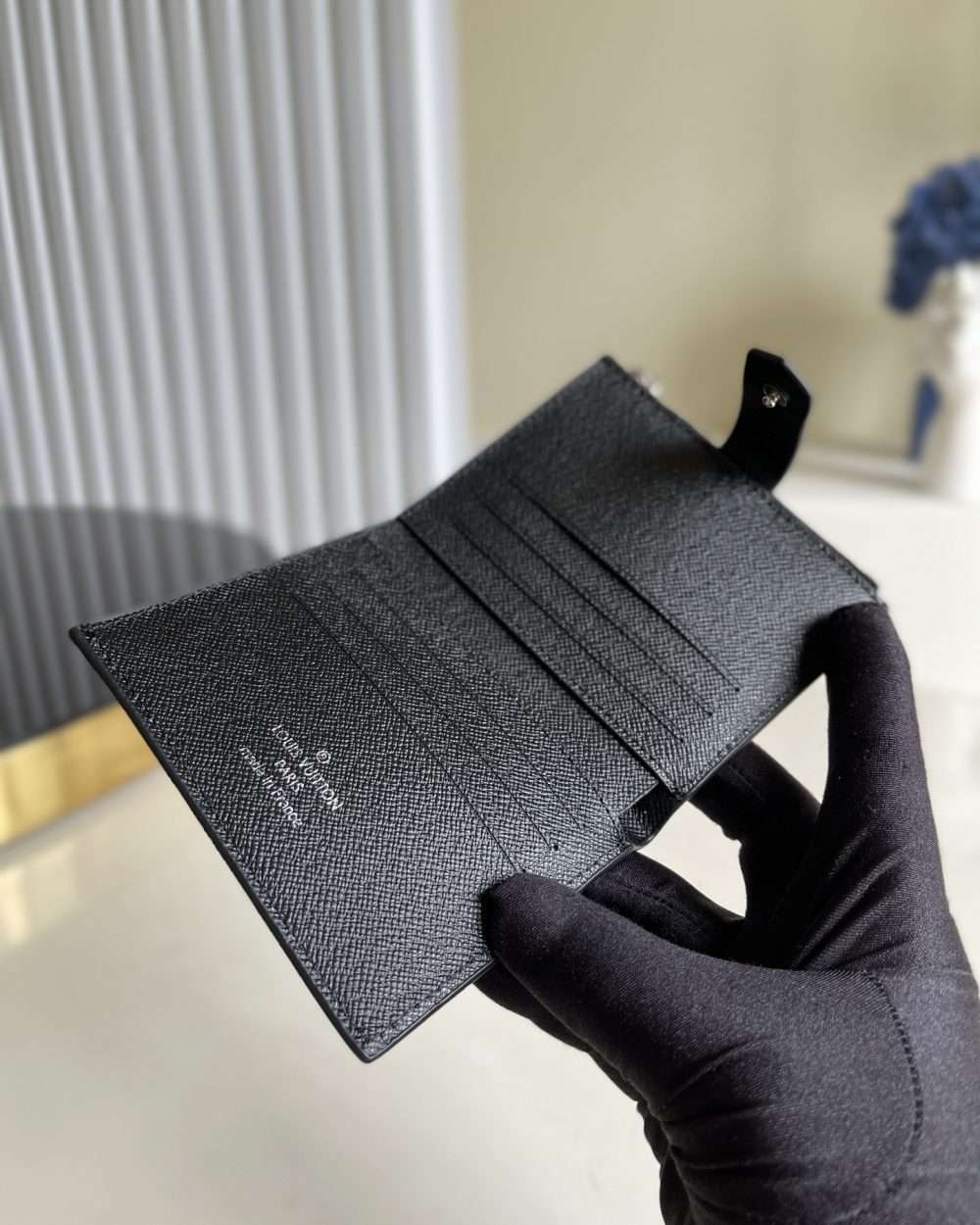 1:1 Replica Louis Vuitton Multiple Card Holder Monogram Canvas Black For Men, Men's Wallet 11cm LV N60451