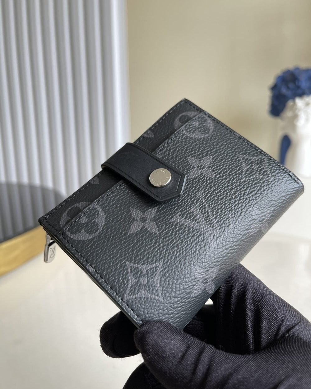 1:1 Replica Louis Vuitton Multiple Card Holder Monogram Canvas Black For Men, Men's Wallet 11cm LV N60451