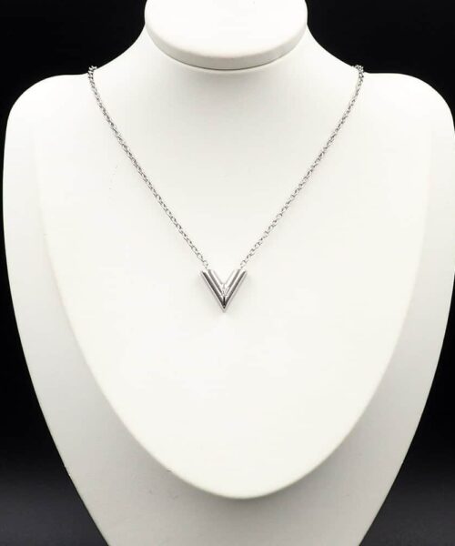 Louis Vuitton Necklace
