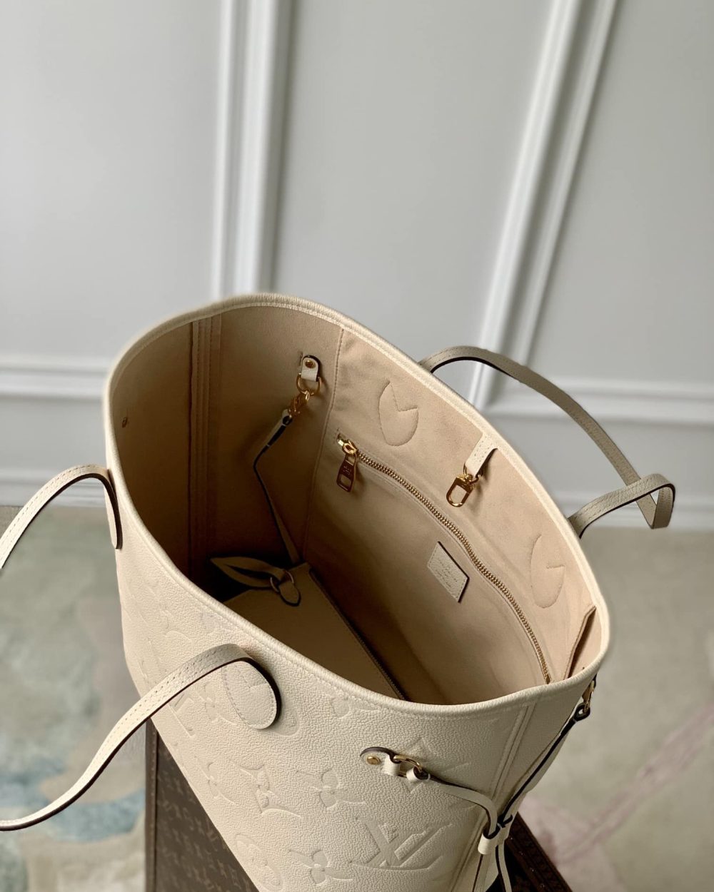 1:1 Replica Louis Vuitton LV Neverfull MM Monogram Empreinte Leather Luxury Women Bag M46676 - 31cm/ 12.2in