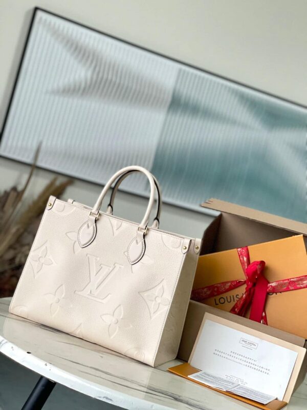 1:1 Replica Louis Vuitton LV Onthego MM Monogram Empreinte Leather Luxury Bag For Women M46531 - 35cm